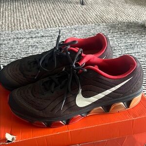 Nike Black and Red Athletic Shoes
